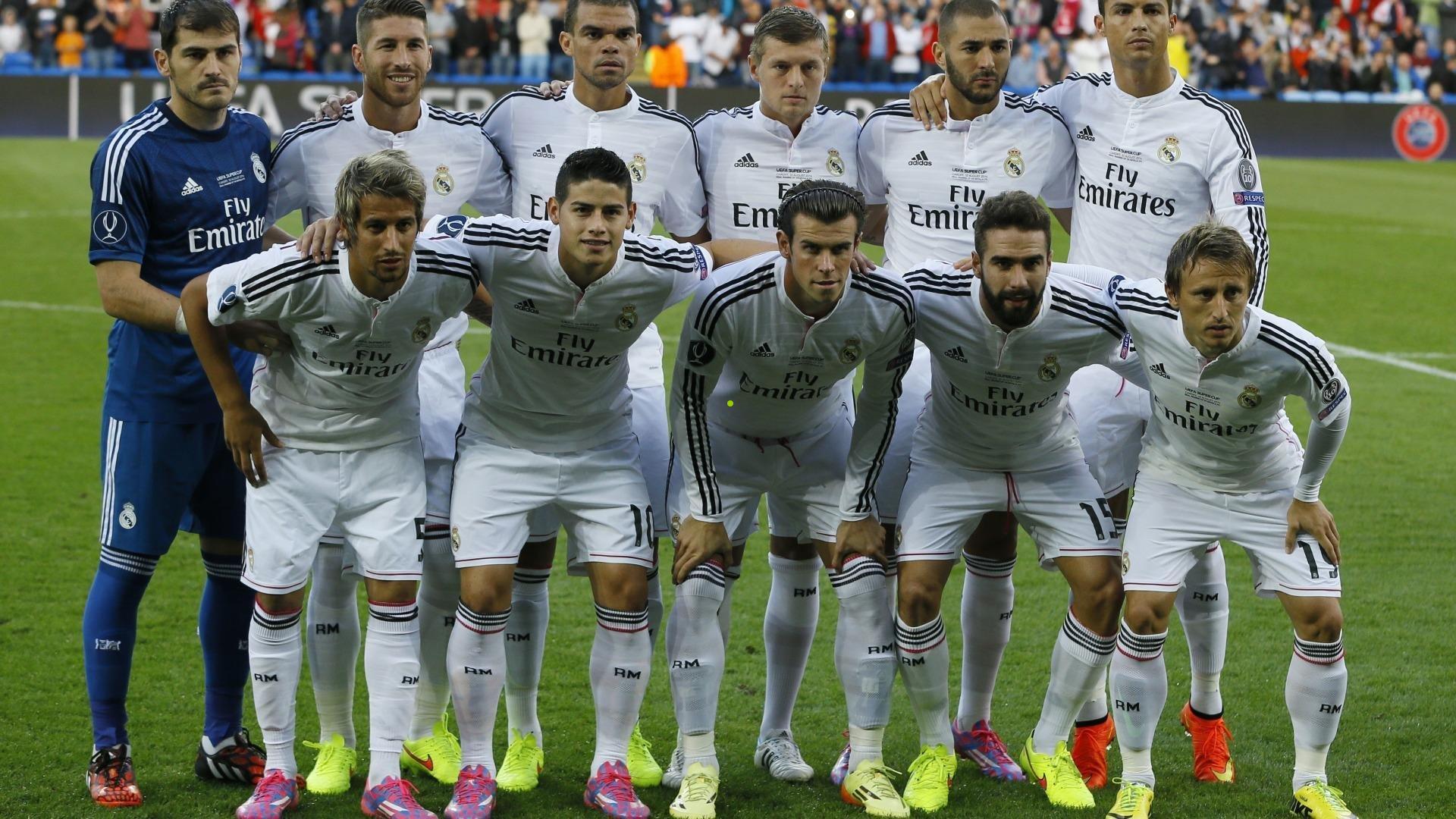 国足边路新思辨，伊东纯也回归引热议，于汉超经验价值再评估